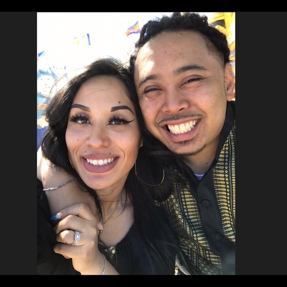 Meet your Posher, Aurora - Picture 8 of 8